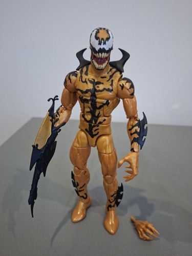 Marvel legends spider man - marvel, spider-man